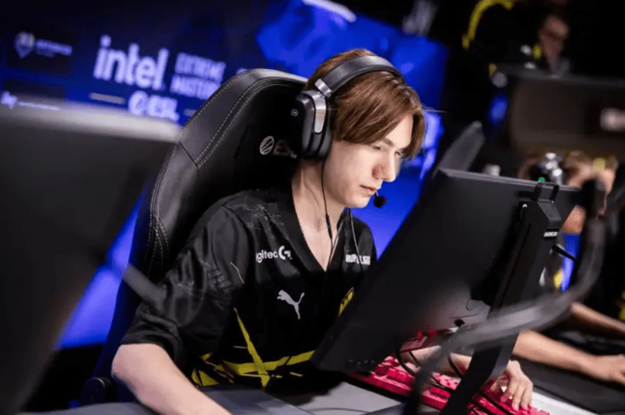 Analyse et pronostic du match entre Natus Vincere et FaZe Clan en finale du PGL Major Copenhagen 2024