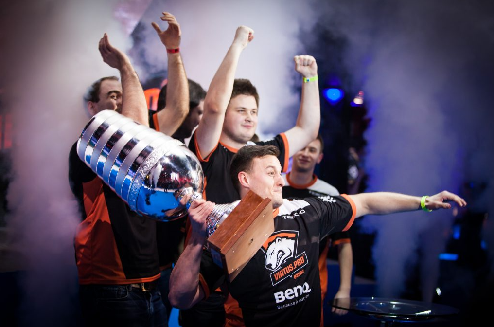 Snax som G2-anfører