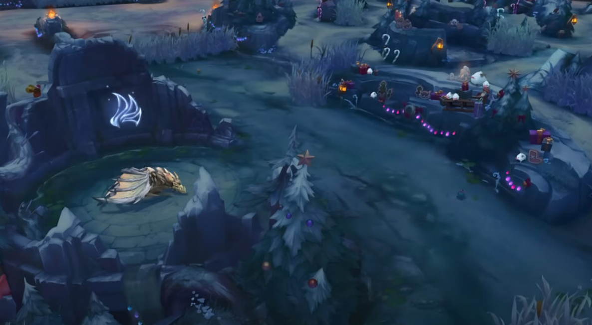 Et snedækket kort med festlige dekorationer vender tilbage til League of Legends.