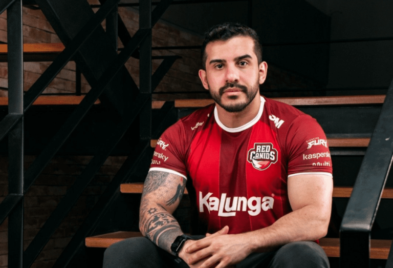 coldzera at a Counter-Strike event